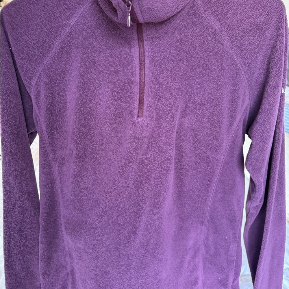 Columbia Women's Purple Sweater